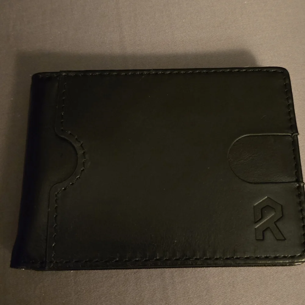 Wallet. Men's